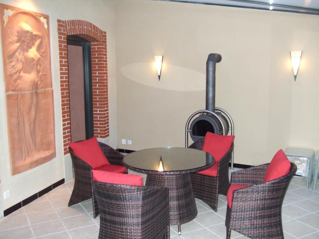 Bed and Breakfast Domaine De Gaudon Ceilloux Exterior foto